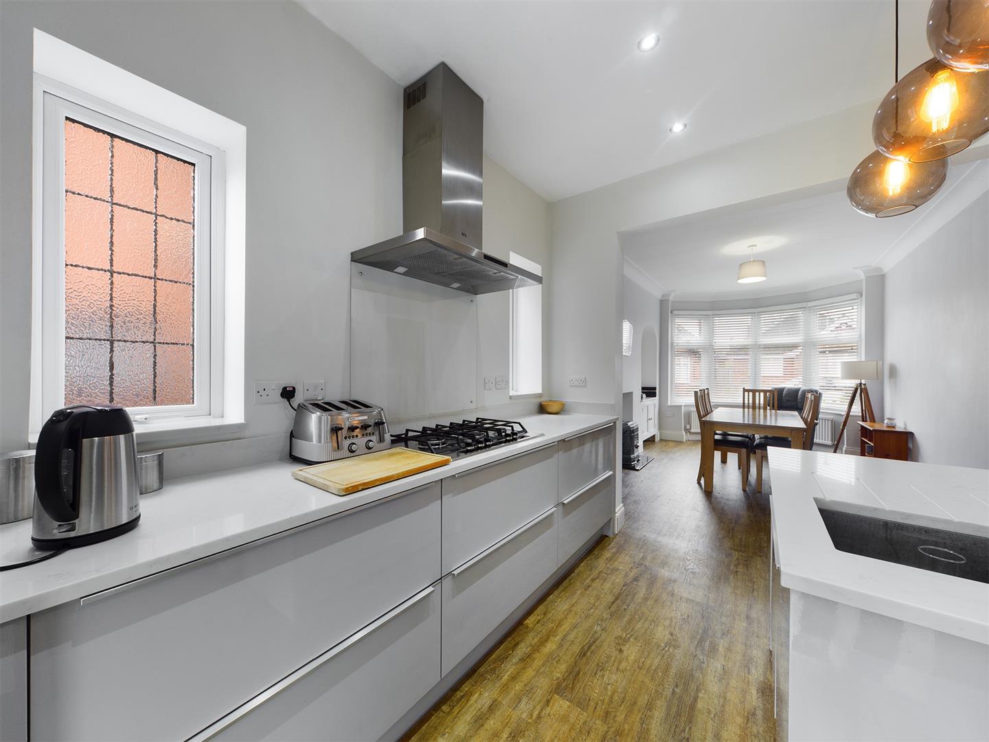 Rosebery Avenue, Bridlington Belts Estate Agents